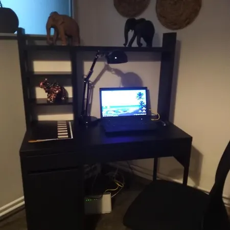 Stylisches Innenstadtappartement Διαμέρισμα *